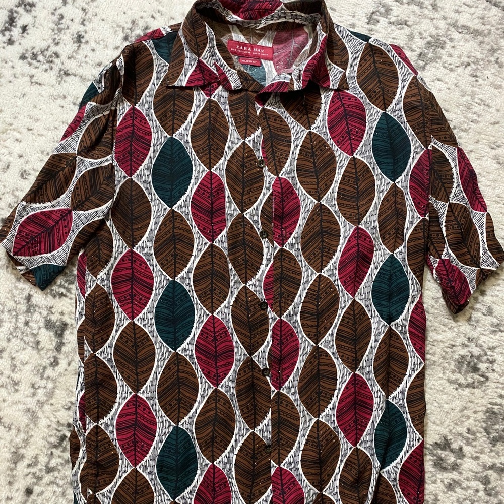 Leaf Pattern Shirt🍃